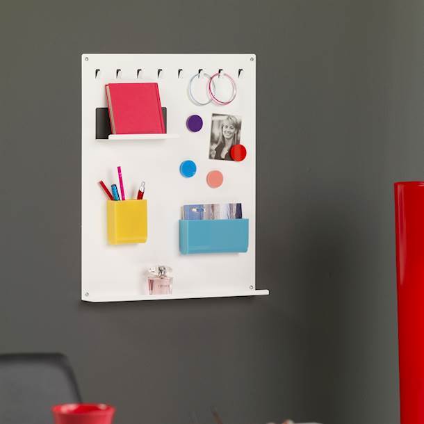 White magnetic key holder board with accessories