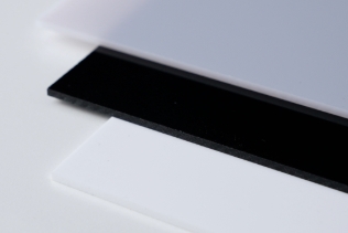 Plastic sheets in acrylic (Perspex), break-proof Polycarbonate